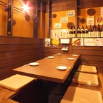 ゆったり足を伸ばしてくつろいで頂ける掘りごたつ座敷は、4名～10名までの宴会・女子会・ママ会に◎