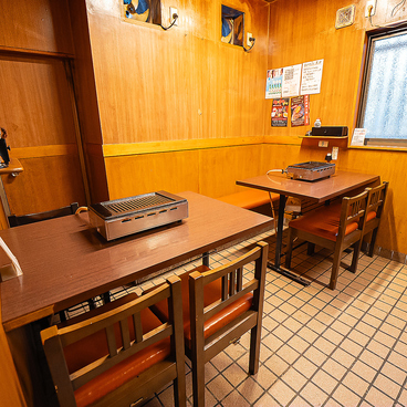 焼肉鈴輝 泉大津本店の雰囲気1