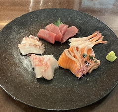 選べるお刺身盛り合わせ 5種(1人前)
