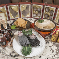 山海の珍味をふんだんに使用。ワンランク上の中華を堪能