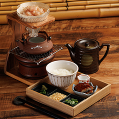 《引き立て 出汁茶漬け》鰻まぶしご飯