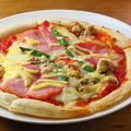 料理メニュー写真 燻製鯖のオリジナルピザ