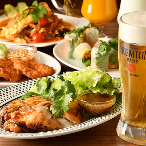 本場のシェフが手掛ける本場インド・タイ料理を堪能できる専門店です。コースもご用意