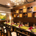 【ダイニングルーム〈限定1室〉】4～10名様向け／会食・接待・顔合わせ・お祝いにおすすめ／本格料理をゆっくり楽しめるお食事向きテーブル個室