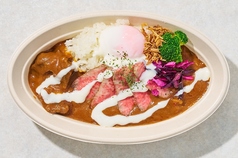 HIMIBeefカレー　炙り氷見牛と半熟卵