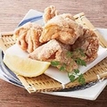 料理メニュー写真 【はかた一番どり】もも唐揚げ(5個)