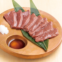 牛のレバー刺し