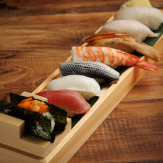 料理長の気まぐれ握り寿司 (8貫/6貫/4貫)