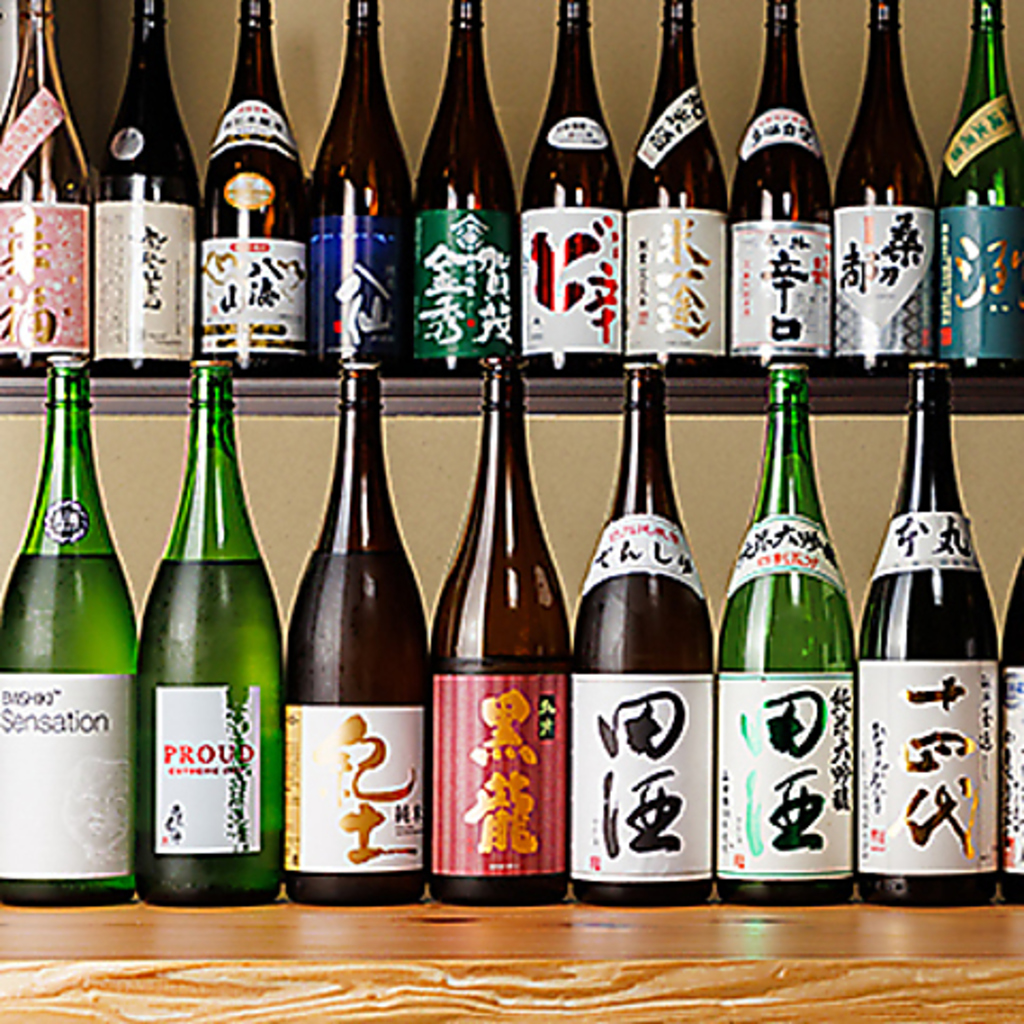 常時40種類以上の銘柄を店頭にご用意しております！詳しい地酒のメニューは店内黒板をご覧ください♪