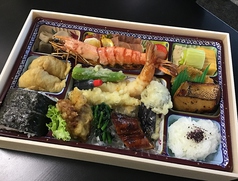 会席弁当2000円