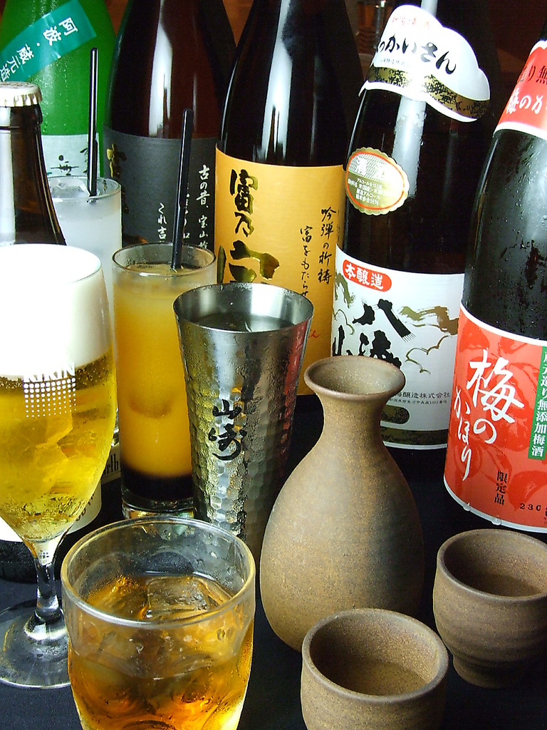 豊富な飲み放題付きコース各種ご用意☆＋700円（税込）でプレミアム飲み放題にも♪