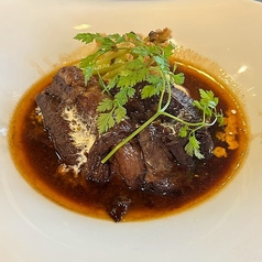 イベリコ豚の赤ワイン煮込み