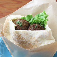 ファラフェルピタサンド