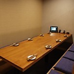 テーブルのBOX席をご用意。