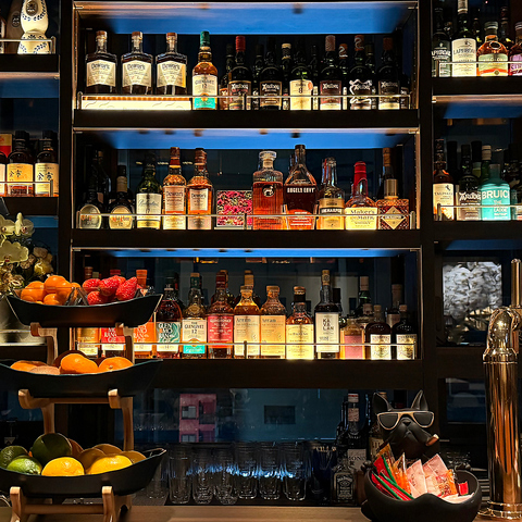 銀座の隠れ場バー　ゆっくり素敵な時間をお過ごしください。