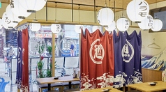 広々としたフロアは貸し切り利用も可能！会社のご宴会や同窓会、結婚式二次会など、大人数での集まりに最適です。周囲を気にせず過ごせるプライベート空間で、旬の料理と豊富なお酒を心ゆくまでご堪能ください。レイアウトや演出もご相談いただけますので、特別なひとときを演出できます。