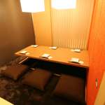 デート向けの個室、友達同士の食事向けの個室、大人数の宴会向け個室など多数用意しております！