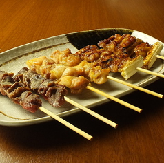 【炭火焼き鳥】（焼鳥盛合せ（5串/10串/15串）