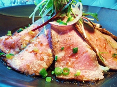 和牛ローストのサラダ仕立て