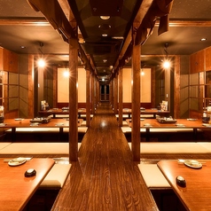 女性のお客様に多くご来店いただく《牛タン木村 東陽町駅前》の店内は清潔感のあるモダンカジュアルで雰囲気抜群。開放的なお座敷席は貸切宴会もOK!貸切なら最大50名様までご利用可能です。皆様にご満足いただけるお店作りに気を付けております◎ぜひお気軽にご来店くださいませ!