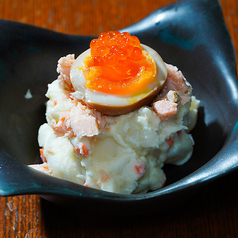 温玉いくらのせポテサラ