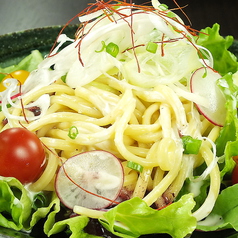 【長崎名物】ちゃんぽん麺と新鮮野菜のサラダ