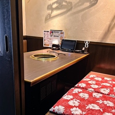 プライベート感を感じられる完全個室は特別な記念日にもぴったり。様々なシーンにご対応いたしますので気軽にご相談ください。