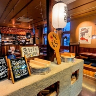 食べて、飲んで、語って、笑う。今宵も導楽。