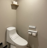 お客様が快適な時間を過ごしていただけるよう毎日隅々まで清掃しています。お手洗いも車椅子で入れます。