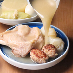 15時から営業。おでん、煮込み、おばんざいをアテに昼から飲みましょう！