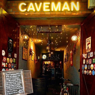 Bar&Kitchen Caveman バーアンドキッチンケイブマンの雰囲気1