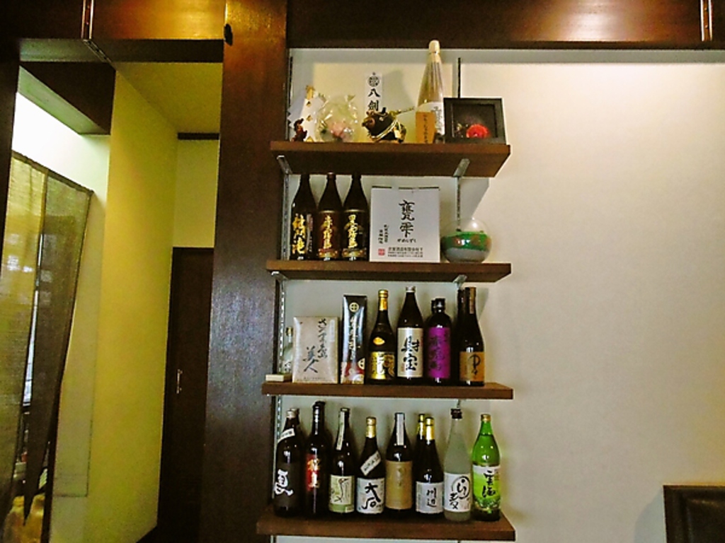 たくさん種類のある焼酎はボトルキープもOK！