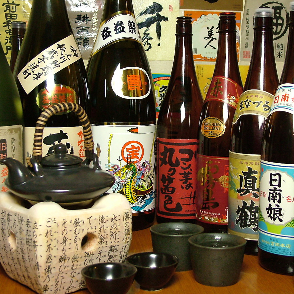 スタンダード飲み放題は充実の品揃え★更に＋500円で日本酒10種・焼酎30種・梅酒も[飲放]OKに！