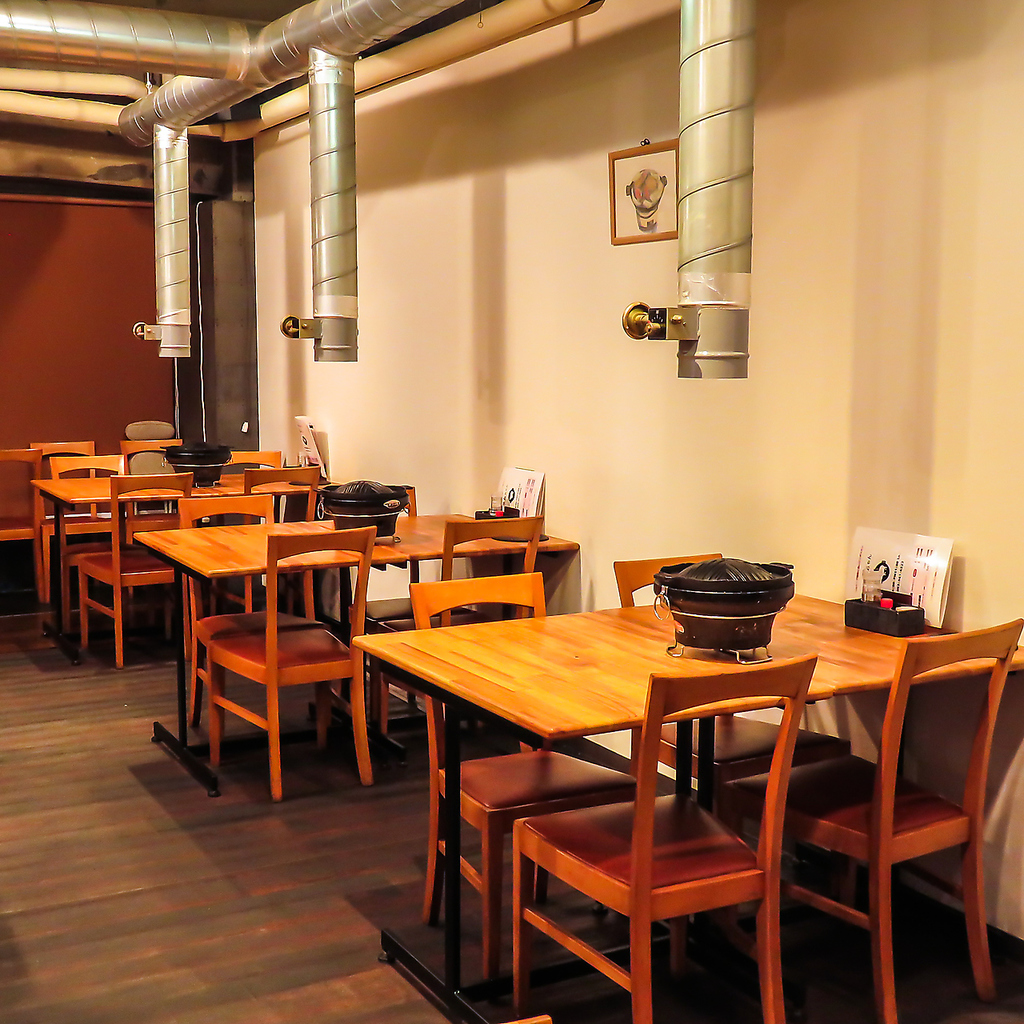 宴会でも少人数でも大歓迎です。皆でジンギスカンを囲んでの宴会も◎