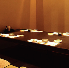 4名様半個室（組み合わせて大人数も収容可能）