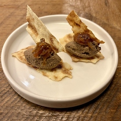 和牛レバーパテ 淡路島産玉葱のメルメラーダ 1p
