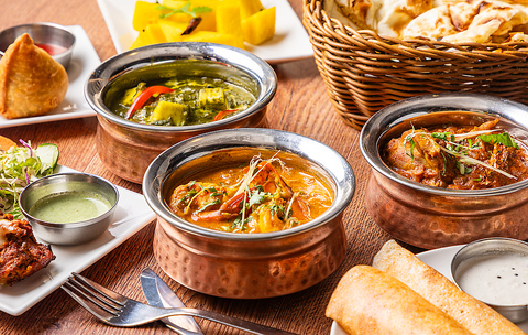 【大手町駅直結】南インドの健康的な料理を提供。飲み放題付コースや貸切プランも♪