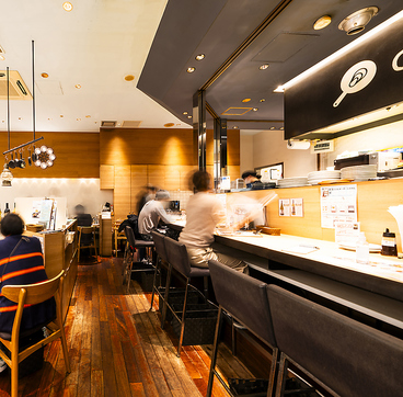 オイスタープレート ラゾーナ川崎店の雰囲気1