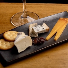 日本のチーズ3種盛り合わせ
