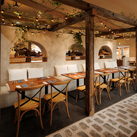 温かく落ち着いた雰囲気で居心地も抜群♪