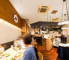 テスラ オイスタープレート・小 オイスタープレート ラゾーナ川崎店(川崎/ダイニングバー・バル