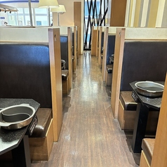 しゃぶしゃぶ美山 イオンモール直方店の雰囲気3