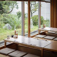 ゆったり落ち着く空間です。ちょっとした集まりにも最適。急な集まりにもご利用ください。