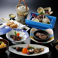 旬の食材を使った多彩なお料理が楽しめるコースもご用意