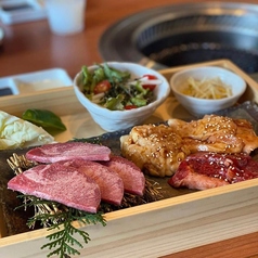 ランチメニューでお得に焼肉を楽しむ