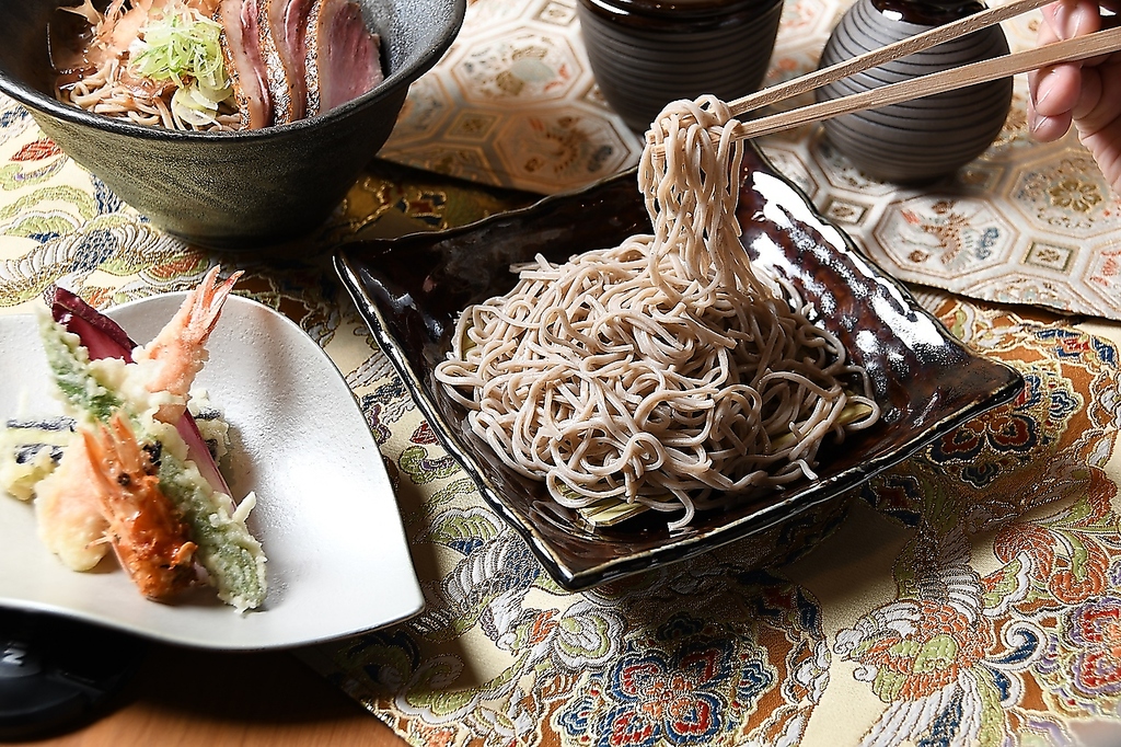 出汁、麺にこだわった各種そば♪　ざるそば・かけそば・おろしそば・カレー南蛮そばなど