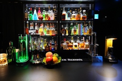 Cocktail Bar SLOWの写真2