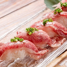 石垣牛炙りにぎり　２貫