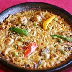 『広島県宮島産牡蠣ときのこのパエリア』