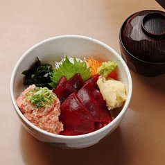 インドまぐろとねぎとろの２色丼